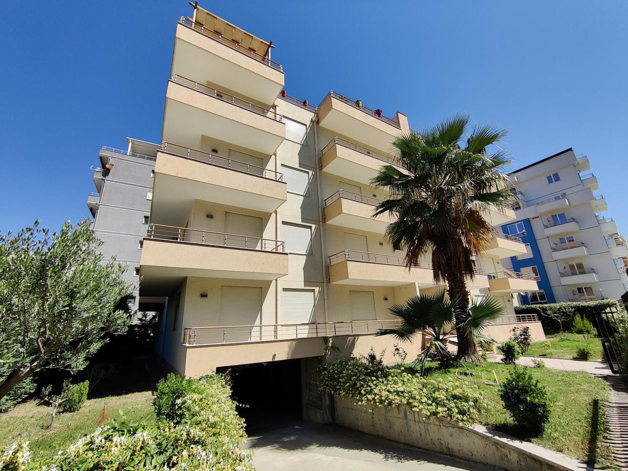 Bella'S Apartments Sakes Екстер'єр фото
